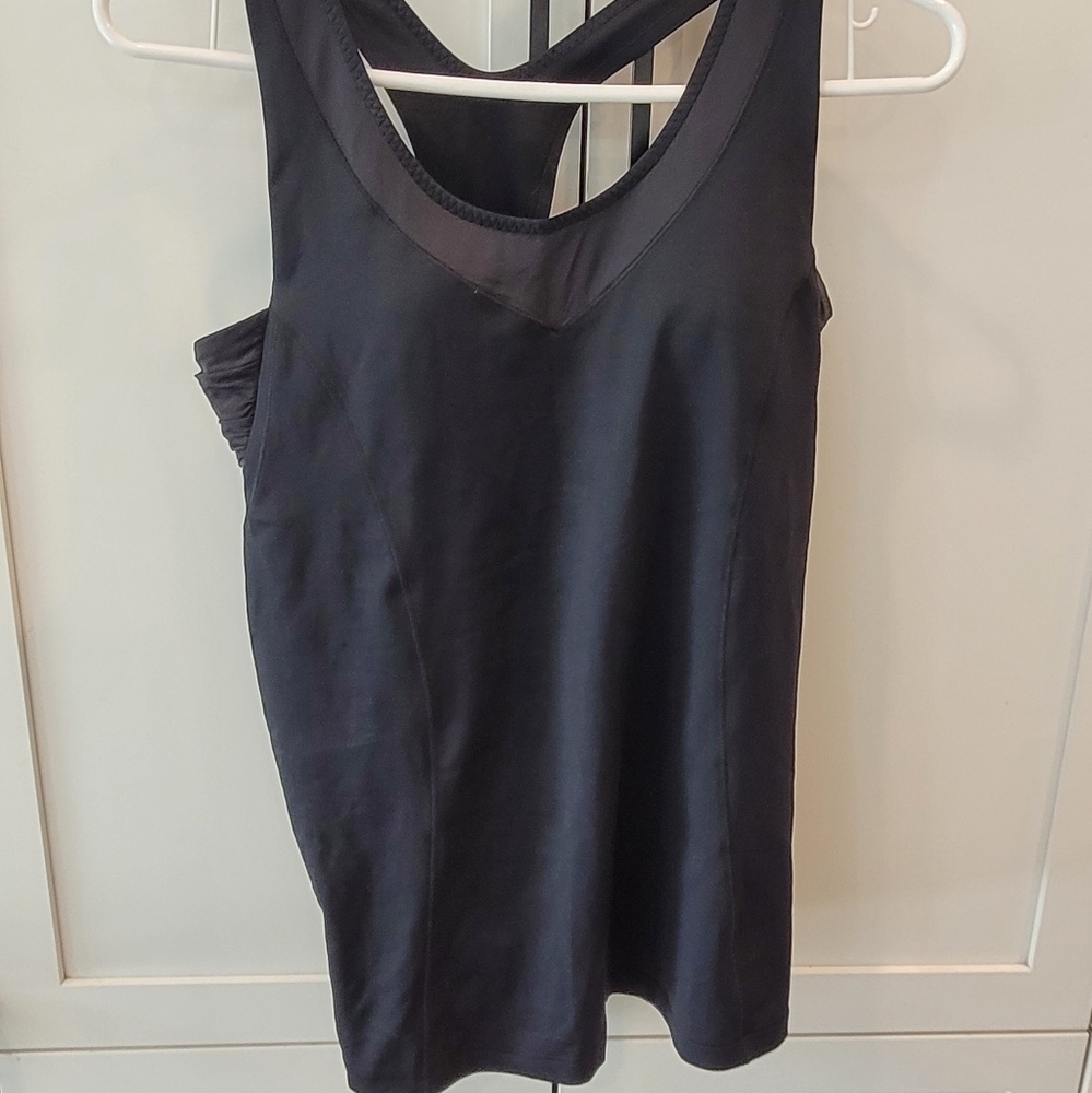 Lululemon T-back Cut-outs Built In Bra Yoga Gym Athletic Workout Top